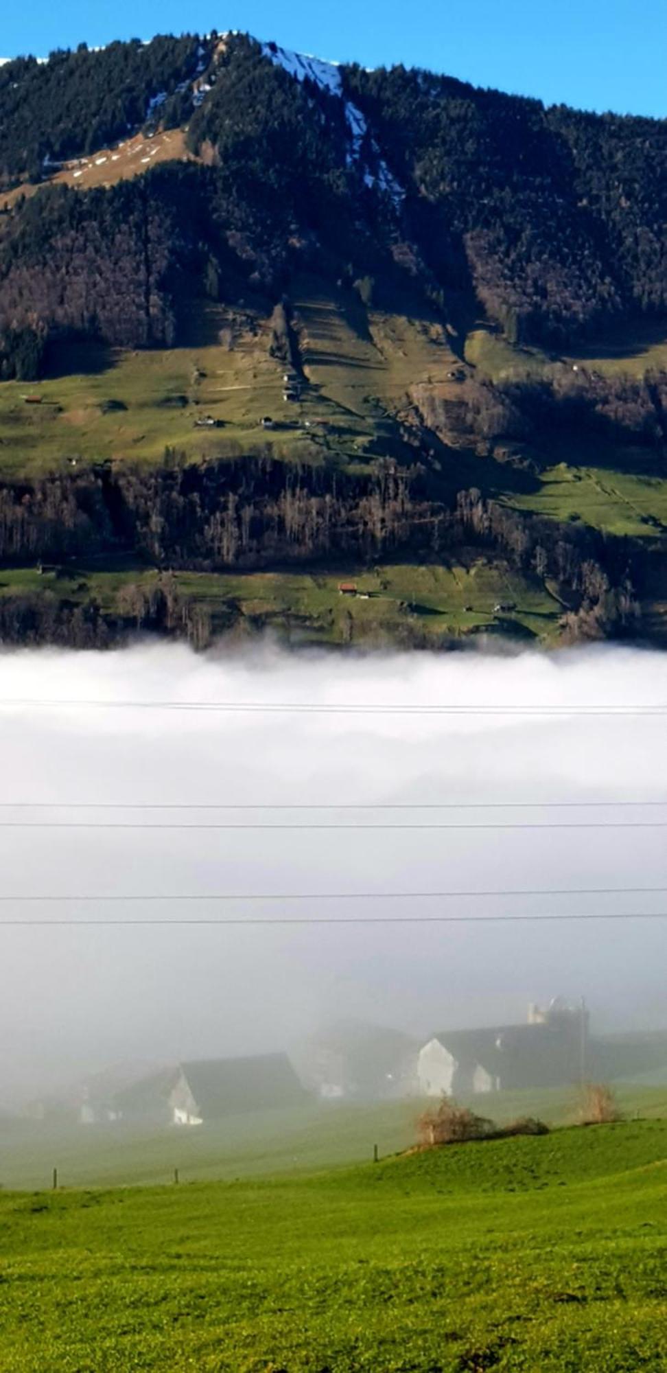 Gemütliche FeWo mit Sauna inmitten der Berge Apartamento Meiringen Exterior foto